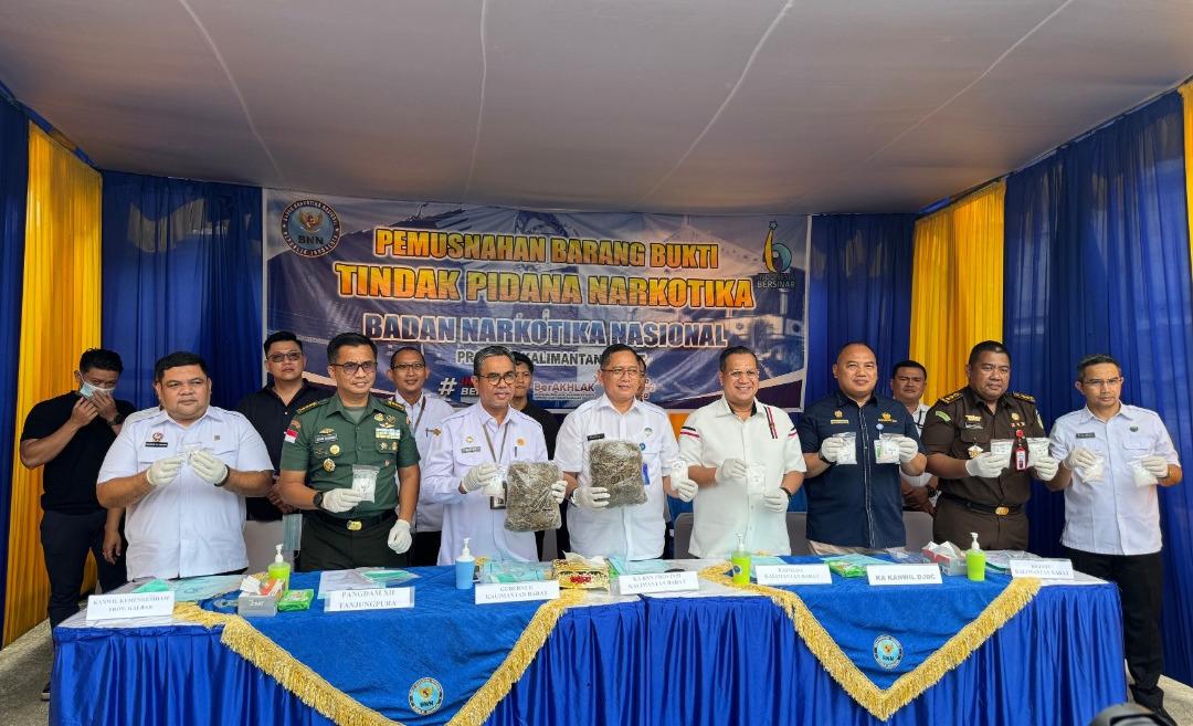 Bea Cukai dan BNN Musnahkan Ribuan Gram Narkotika di Kalimantan Barat