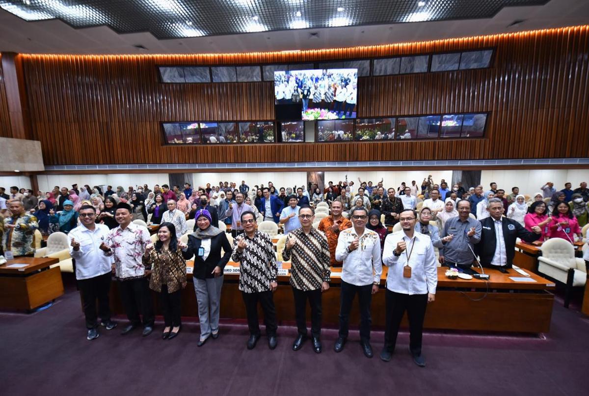 Workshop Kepemimpinan, Sekjen DPR Tekankan Pembinaan Disiplin Interpersonal di Era Parlemen Modern