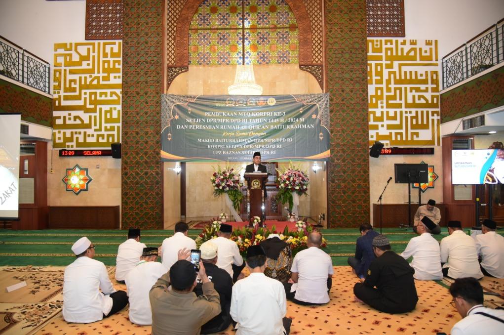 Semarak Ramadan Meriahkan Kesyahduan Ibadah di Masjid Baiturrahman