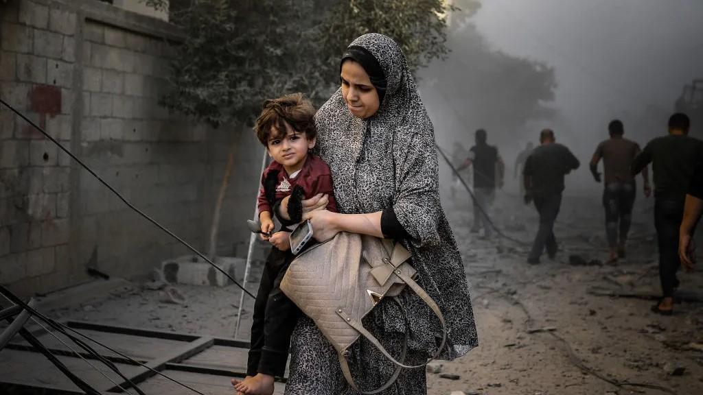 Biadab! Militer Israel Sengaja Targetkan Serang Perempuan dan Anak-anak di Gaza