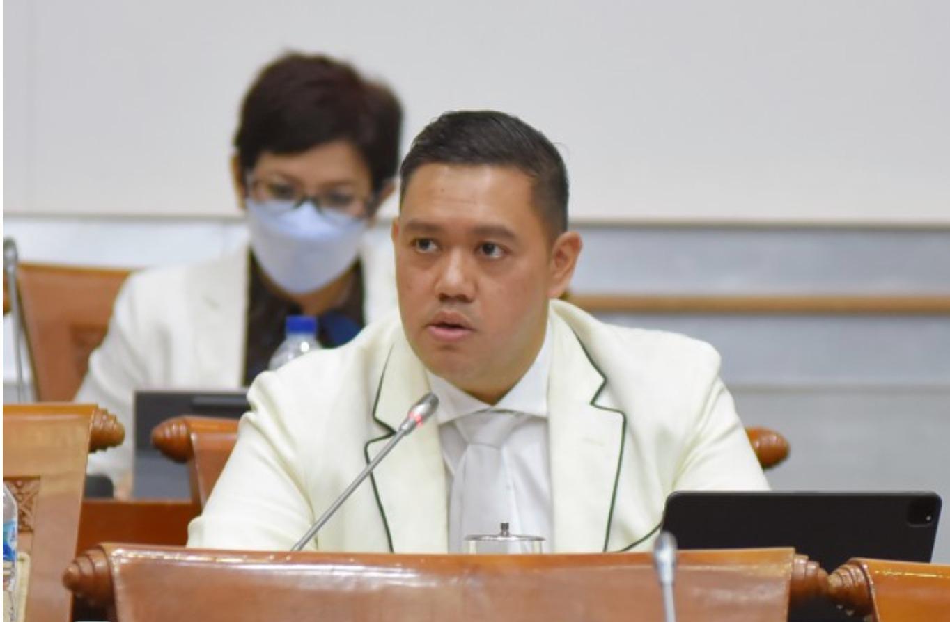 Dave Laksono: Usut Tuntas Kasus Bentrok Oknum TNI AL dan Brimob Polda Papua Barat