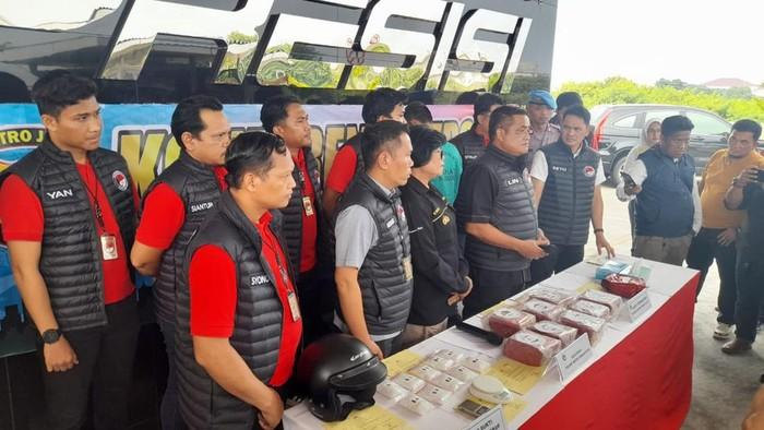 Polisi Ringkus Kurir Sabu 10,56 Kg di Kota Bekasi