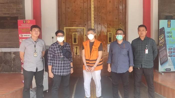 Bekas Asisten Gazalba Saleh Dijebloskan ke LP Sukamiskin Bandung