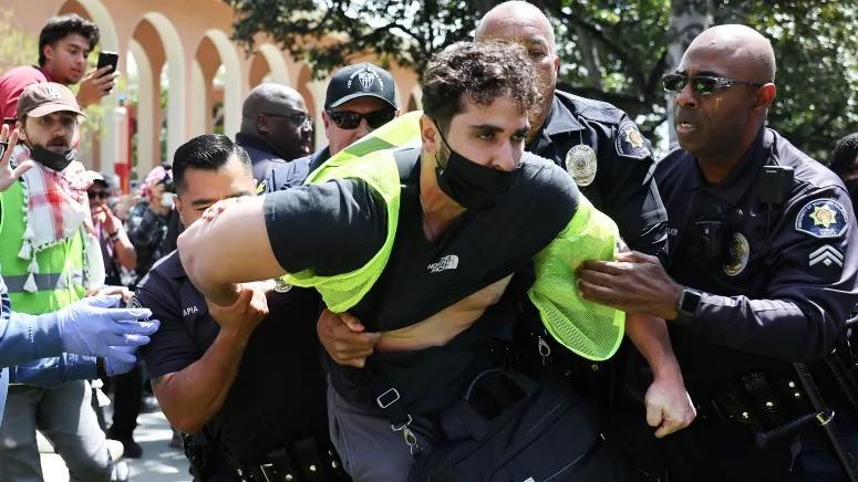 200 Mahasiswa di AS Ditangkap Menyusul Aksi Protes Pro-Palestina