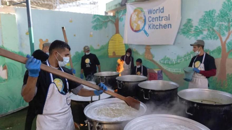 World Central Kitchen Kembali Beroperasi Usai 7 Pekerjanya Tewas Diserang Israel