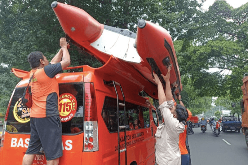 Korban Tenggelam di Ciliwung Ditemukan