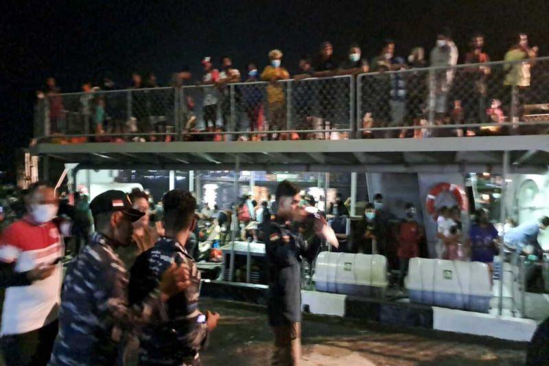 Gunung Ruang Erupsi, 123 Warga yang Mengungsi Tiba di Bitung