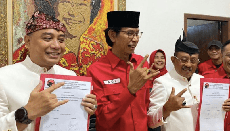 Petahana Wali Kota Surabaya Serahkan Formulir Pendaftaran ke PDIP