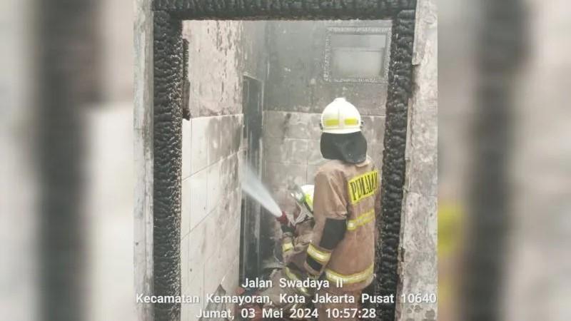 Diduga Gegara Kipas Angin Korsleting, Rumah Warga di Kemayoran Terbakar