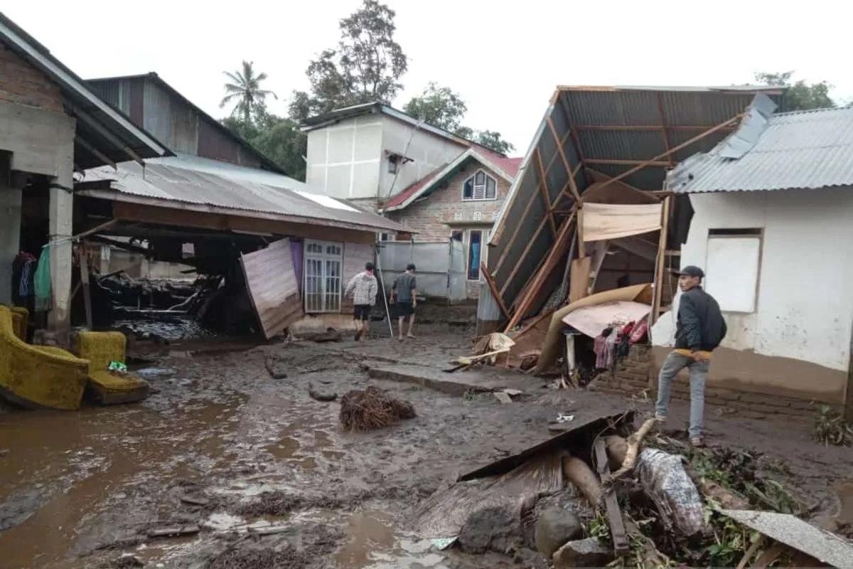 Bertambah jadi 44 Korban Tewas, BNPB Singgung Alih Fungsi Lahan Penyebab Banjir Bandang
