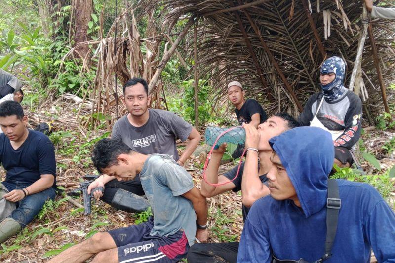 Pemburu Badak Jawa di Taman Nasional Ujung Kulon Ditangkap!