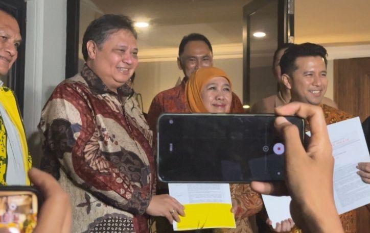 Airlangga Tak Mau Komentari soal Khofifah-Emil Telah Jalin Komunikasi dengan PDIP
