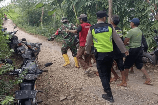 Gegara Perahu Bocor, Dua Orang Tewas Tenggelam di Kalipare Malang