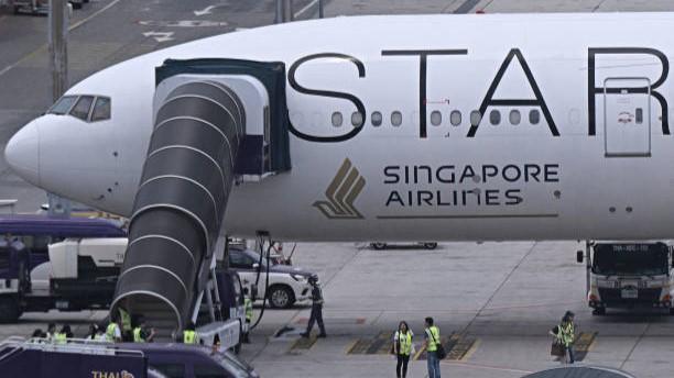 Ngeri! Singapore Airlines Turbulensi Hebat dalam Waktu 3 Menit