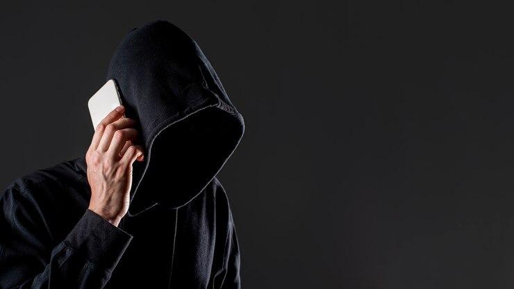 Begini Dalih Pria yang Teror Teman SMP Selama 10 Tahun di Surabaya