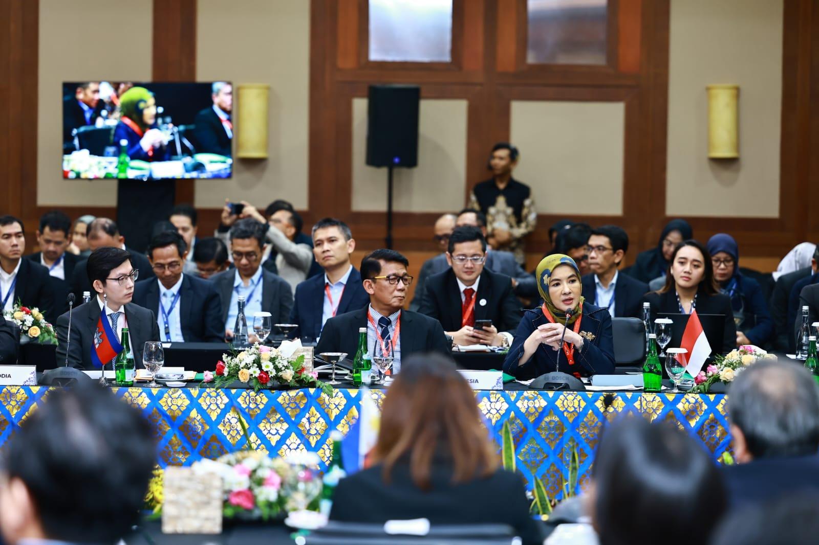 Dirut Pertamina Sampaikan 2 Strategi untuk Capai Komunitas Ekonomi ASEAN
