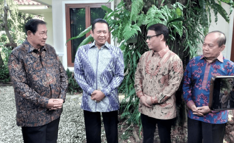 Pimpinan MPR Temui SBY di Cikeas Bahas Situasi Negara