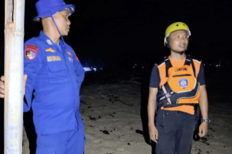 Tim SAR Cari Pemancing yang Tenggelam di Laut Pantai Pesisir Barat Lampung