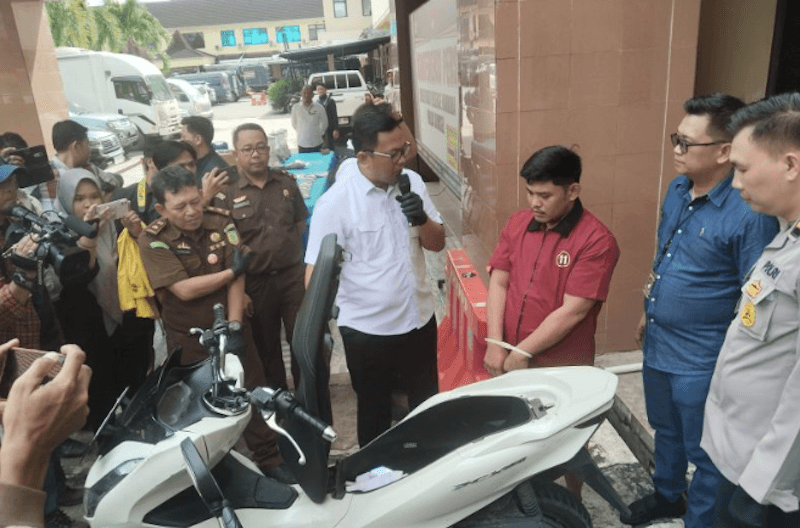 Polisi Buru Otak Peredaran 13.990 Butir Ekstasi di Sumsel