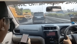 Identitas Sopir Pajero Berpelat Palsu di Jalan Tol Bekasi Dikantongi Polisi