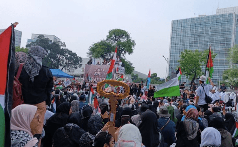Ribuan Peserta Aksi Bela Palestina Serukan Boikot Produk Pro Israel