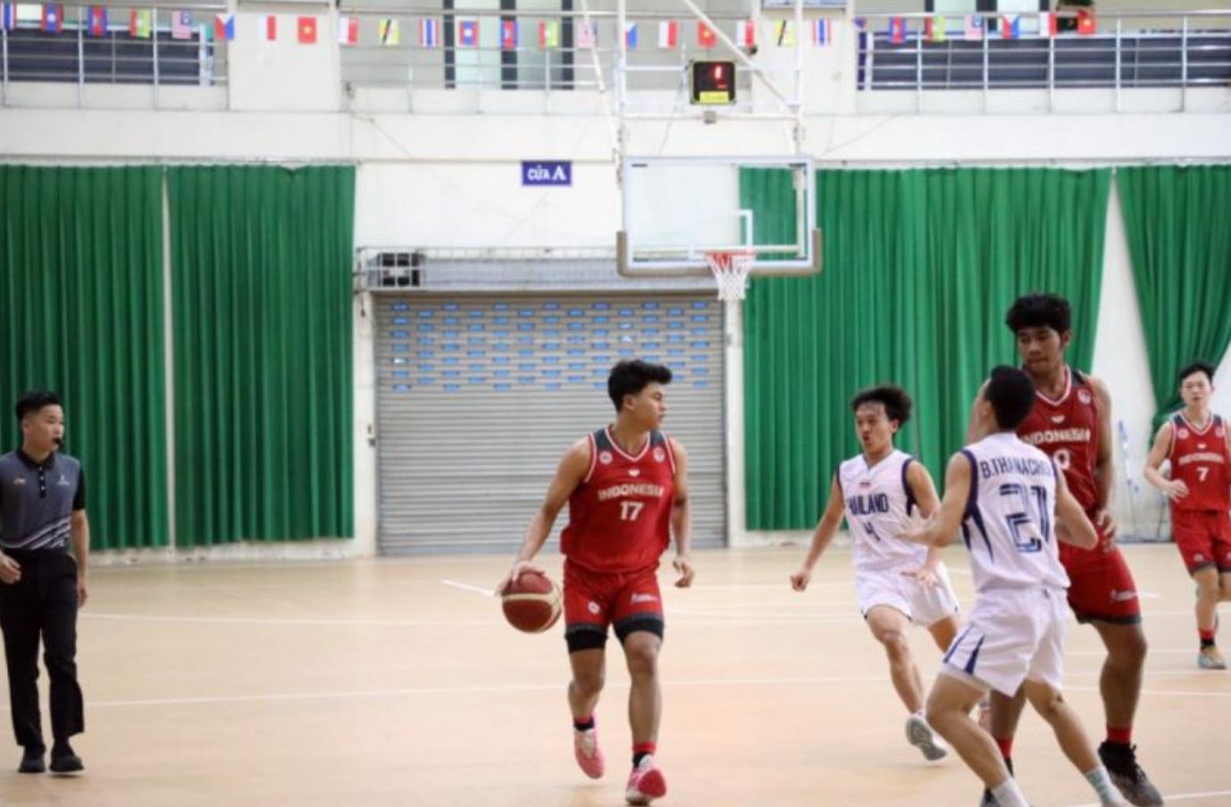 Tim Basket Pelajar Indonesia Berhasil Tembus ke Semi Final ASEAN