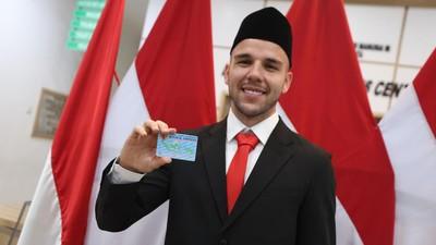 Calvin Verdonk Jadi WNI, Stok Bek Kiri Timnas Indonesia Makin Numpuk