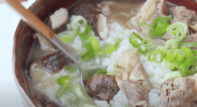 Berencana Liburan ke Gangnam? Yuk Kunjungi Restoran Gukbap Ini!