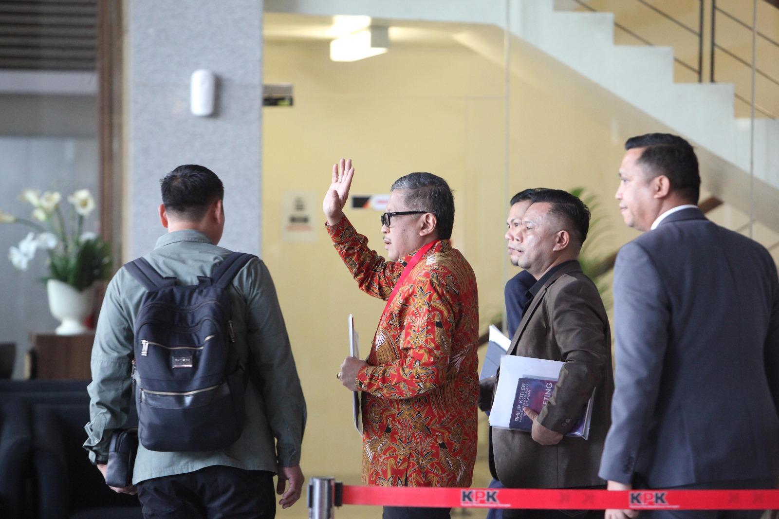 KPK Sita HP Pribadi Sekjen PDIP Hasto