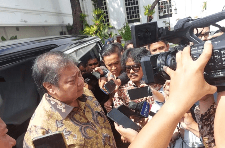 Airlangga 'Spill' Isi Pertemuan Jokowi-Ketum Parpol Akhir Mei Lalu