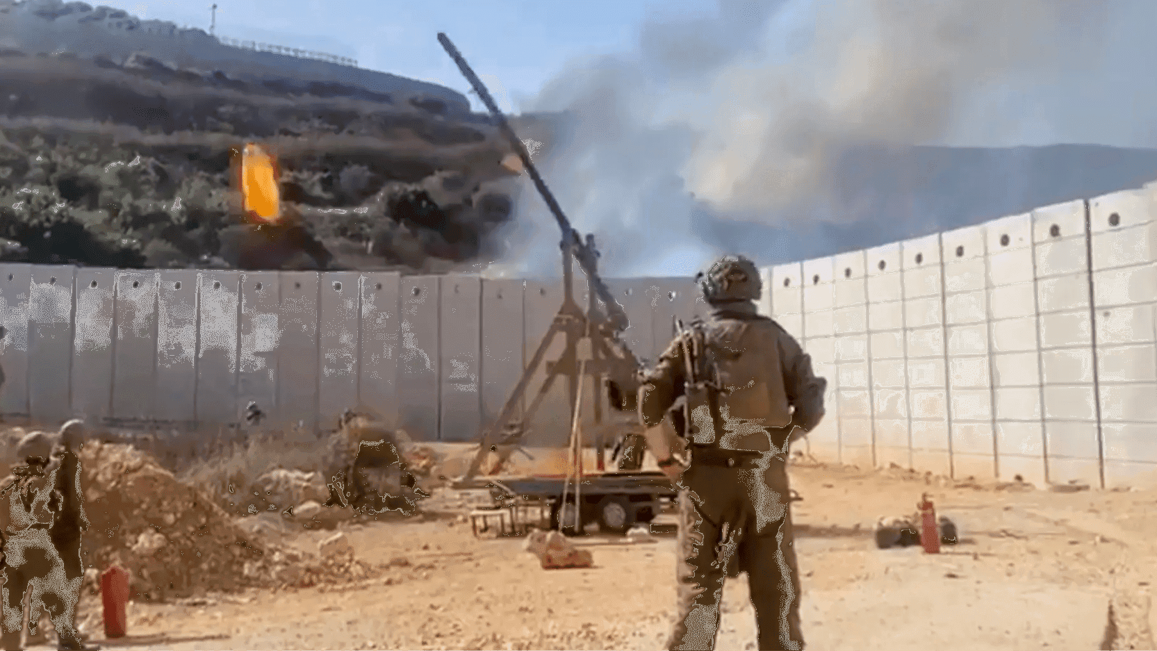 Pasukan IDF Gunakan Ketapel Abad ke-16 untuk lawan Kelompok Hizbullah