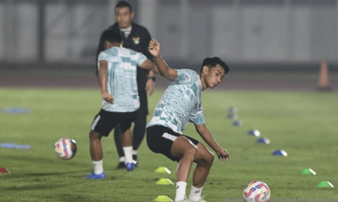 Malik Risaldi Resmi Masuk Persebaya Surabaya