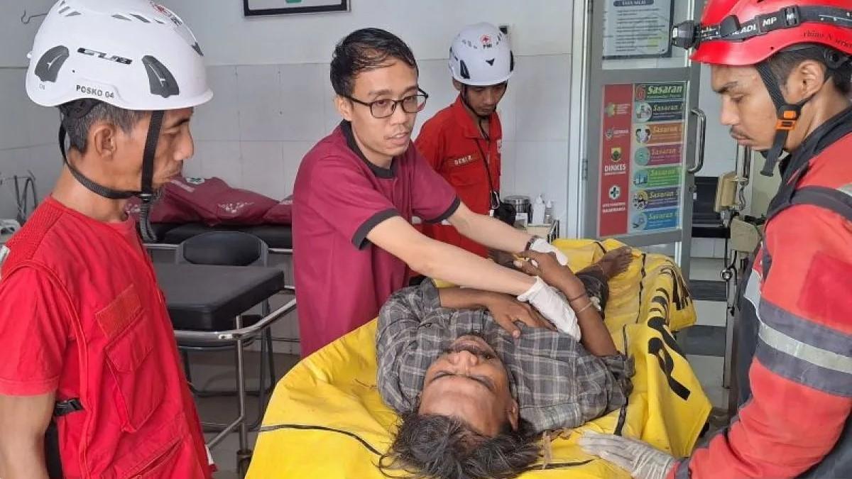 Basarnas Evakuasi ODGJ Lompat dari Jembatan Citarum