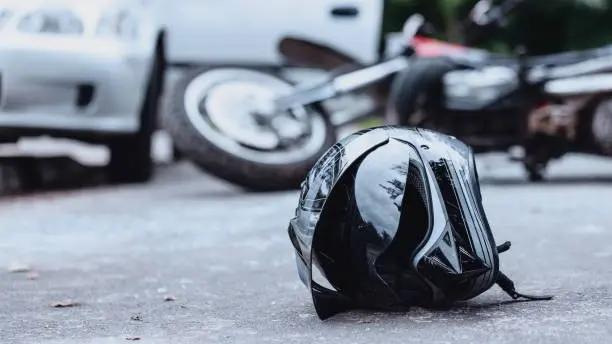Penumpang Ojol Tewas dalam Kecelakaan Motor Vs Bus di Cilodong