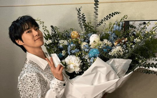 Doyoung NCT Gelar Konser Solo di Indonesia, Ini Harga Tiketnya