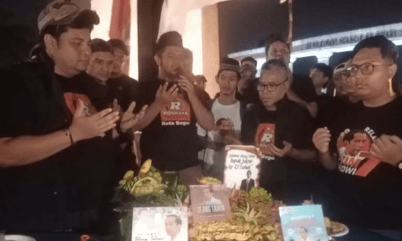 Relawan Se-Bogor Raya Rayakan Ultah Jokowi