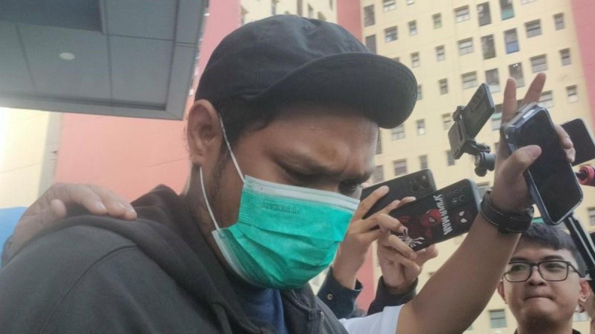 Teka-teki Cewek Inisial PA Ditangkap Polisi Bareng Virgoun di Kosan Jaksel gegara Narkoba