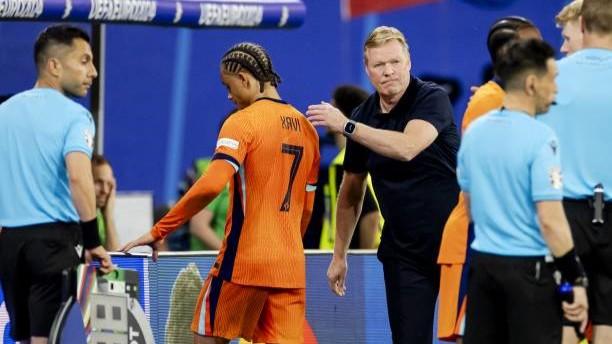Kata Ronald Koeman soal Wasit Mestinya Sahkan Gol Xavi Simons
