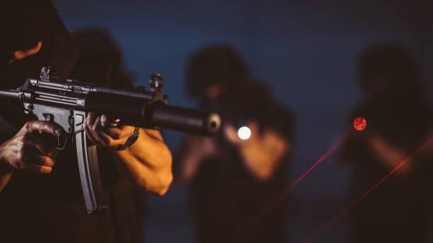 Baku Tembak di Dagestan Tewaskan 6 Polisi dan 1 Pendeta