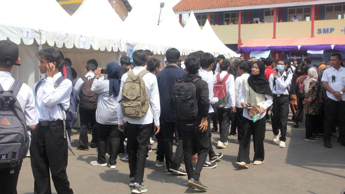15 Perusahaan Buka 1.771 Lowongan Kerja di Job Fair Pemkab Cirebon