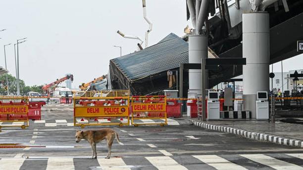 Satu Orang Tewas Pascainsiden Atap Bandara New Delhi Runtuh
