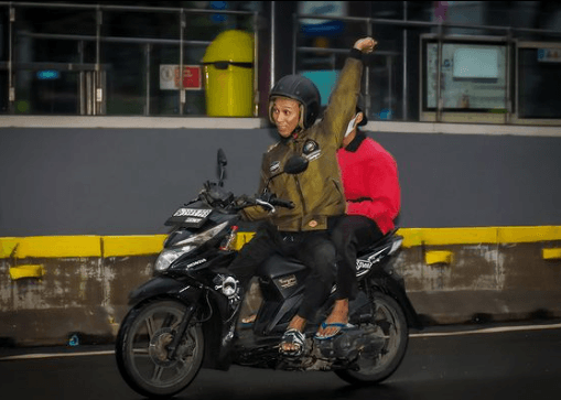 Polisi Tangkap Dua Jambret Ponsel di CFD Sudirman