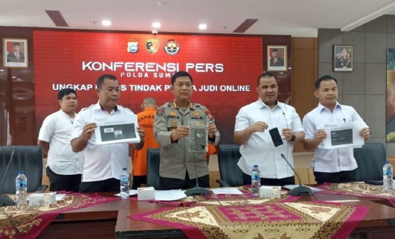 Promosikan Judi Online, 2 Pemuda di Sumbar Ditangkap