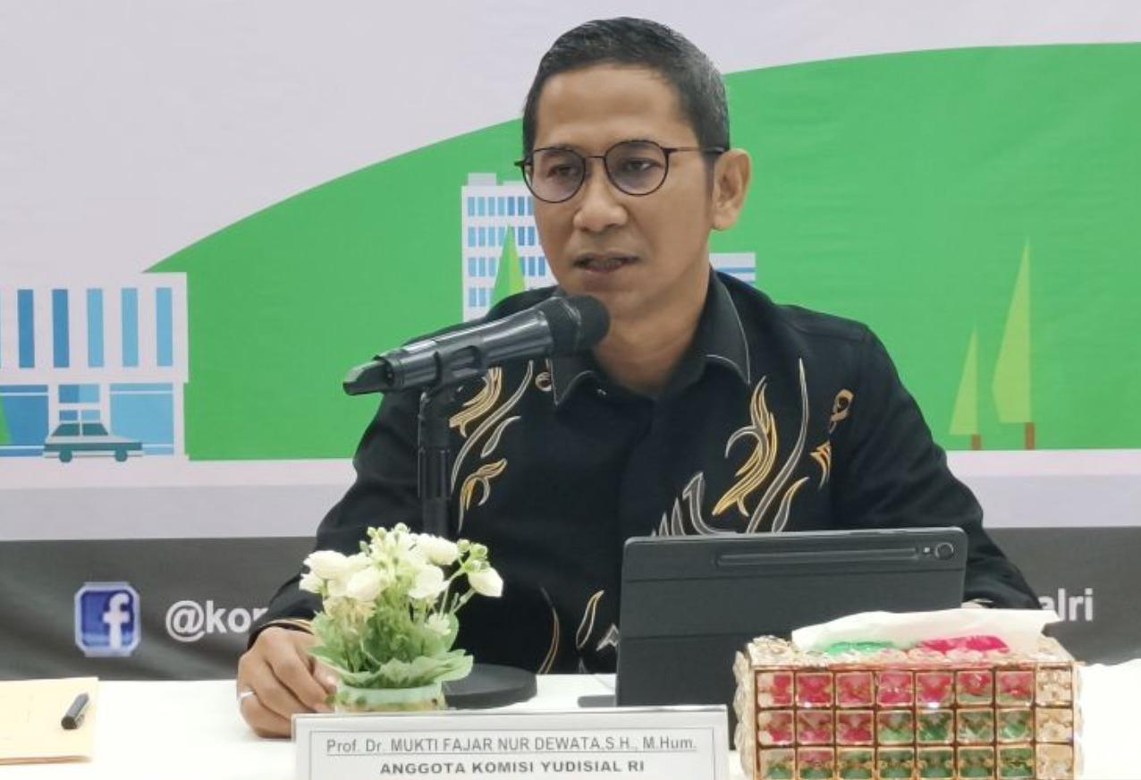 KY Pantau Sidang Praperadilan Pegi Setiawan
