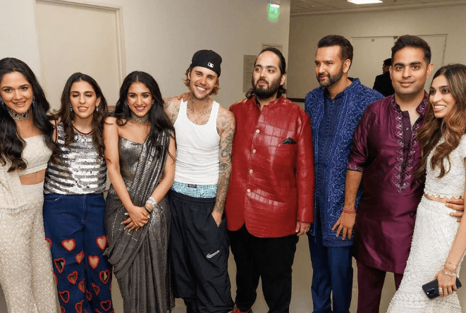 Justin Bieber Hebohkan Netizen dengan Muncul di Upacara Pranikah Konglomerat India
