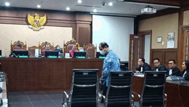 Pengadilan Tipikor Perintahkan Gazalba Saleh Kembali Ditahan