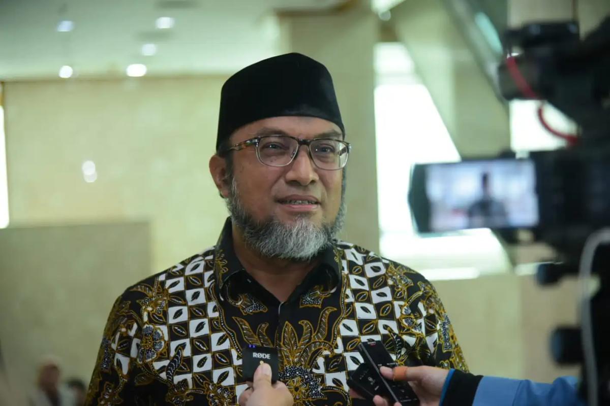 Dekan FK Unair Didepak, Komisi X: Kampus Merdeka Hanya Slogan Belaka!