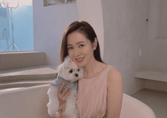 Son Yejin Ungkap Dirinya Tak Khawatir dengan Penuaan