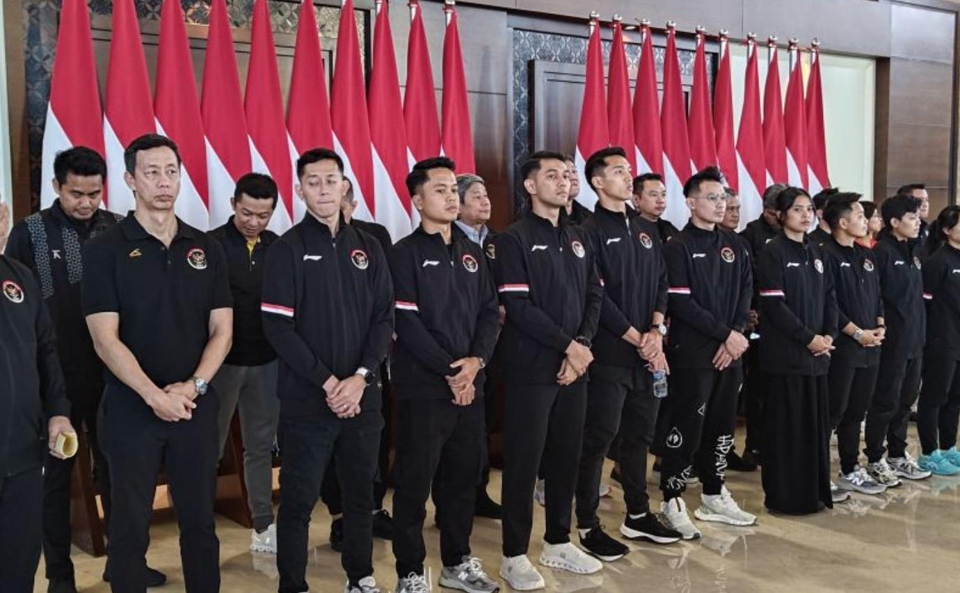 Kontingen Bulu Tangkis Indonesia Bertolak ke Paris Ikuti Olimpiade