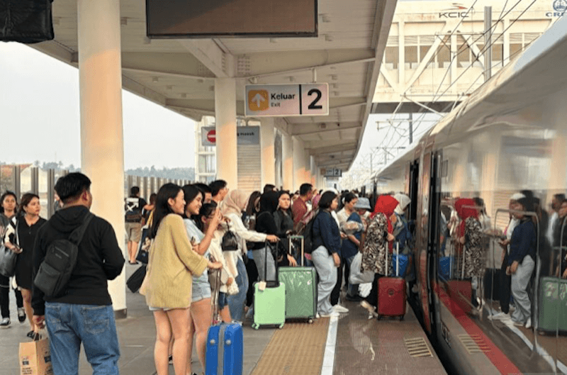 Kereta Cepat Whoosh Telah Layani 4 Juta Penumpang